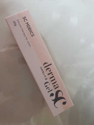derma SC-Gel 더마에스씨 겔 20g — 4점을 준 리뷰어가 2020년 5월 올린 사용 사진