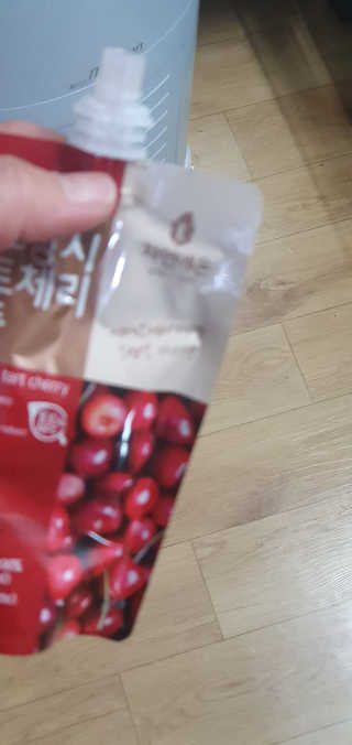 자연에온 몽모랑시 타트체리 착즙 100mL 10개입 2BOX — 5점을 준 리뷰어가 2020년 10월 올린 사용 사진