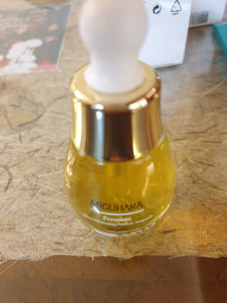 미구하라 프리미엄 울트라 화이트닝 퍼펙트 앰플 오리진  20ml — 5점을 준 리뷰어가 2020년 4월 올린 사용 사진