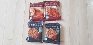 바다는다웰빙이다 전복해물볶음밥/전복김치볶음밥 250g-4봉지 — 4점을 준 리뷰어가 2020년 9월 올린 사용 사진