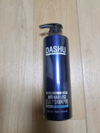 다슈코리아 다슈 데일리 단백질 한방 두피 골드 샴푸 500ml — 3점을 준 리뷰어가 2020년 11월 올린 사용 사진