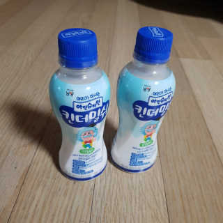 남양유업 [ 아인슈타인 ] 머리가 마시는 아인슈타인 킨더밀쉬 — 4점을 준 리뷰어가 2020년 4월 올린 사용 사진