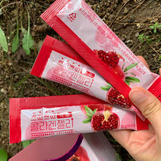 헬스업_쁘띠쁘띠석류콜라겐젤리_20g x 14포 — 5점을 준 리뷰어가 2020년 9월 올린 사용 사진