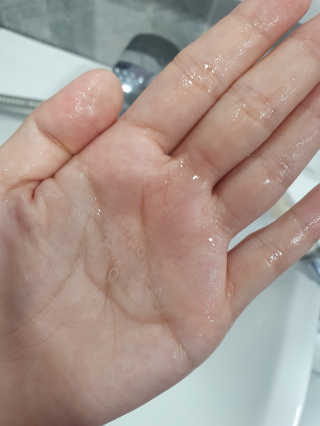 바베 BABE 바베 미셀라 젤 클렌저 — 5점을 준 리뷰어가 2020년 6월 올린 사용 사진