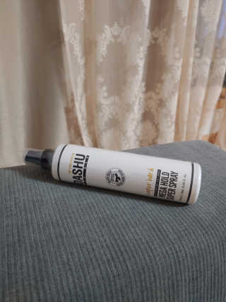 다슈코리아 다슈 포 맨 프리미엄 메가 홀드 슈퍼 스프레이 250ml — 4점을 준 리뷰어가 2020년 10월 올린 사용 사진