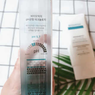 바이오믹 BIOMEEK SENSIMETIC MILD ACID CLEANSER — 5점을 준 리뷰어가 2020년 8월 올린 사용 사진