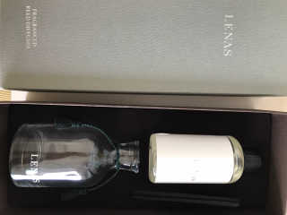 레나스 프리미엄 아로마 디퓨저 200ml  [1SET] — 4점을 준 리뷰어가 2020년 8월 올린 사용 사진