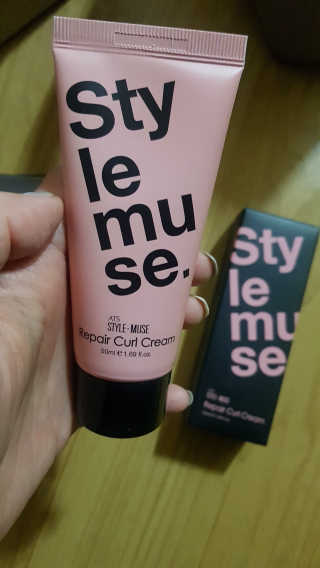 ATS스타일 뮤즈 ATS 스타일 뮤즈 리페어 컬 크림 50ml X 2EA — 3점을 준 리뷰어가 2020년 10월 올린 사용 사진