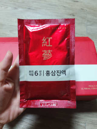 서울약사신협_New프리미엄6년근홍삼진액_70mlx30포 — 5점을 준 리뷰어가 2020년 8월 올린 사용 사진