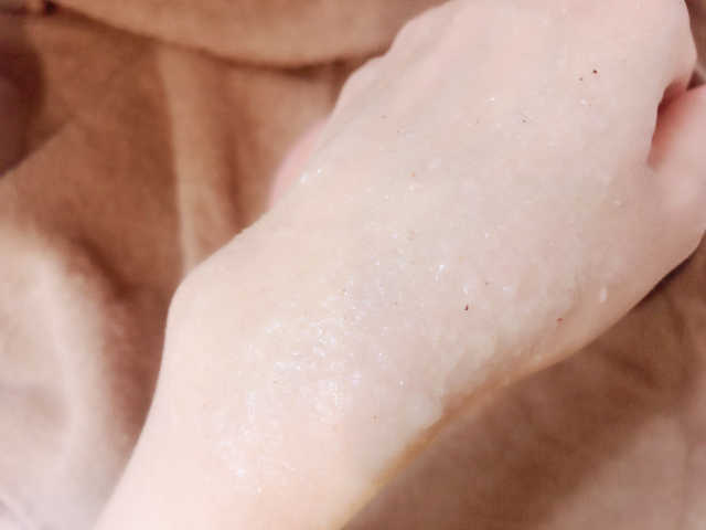 쿤달 마카다미아 앤 슈가 바디스크럽 리뷰 사진