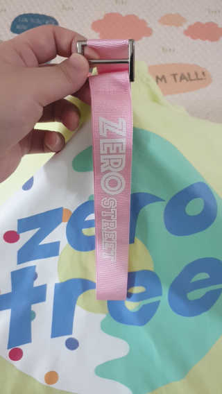 제로스트릿 ZERO STREET - BACK DONUT T-SHIRT 7 COLOR — 5점을 준 리뷰어가 2020년 7월 올린 사용 사진