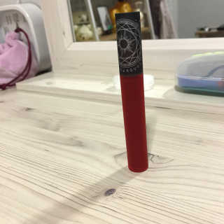 [블랙루즈] 크림 마뜨 루즈 시즌1 택1+랜덤1 — 5점을 준 리뷰어가 2020년 4월 올린 사용 사진