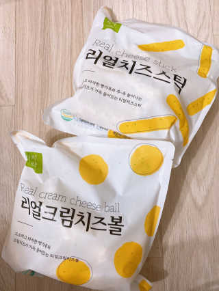 가치식탁 리얼치즈스틱, 리얼크림치즈볼 — 5점을 준 리뷰어가 2020년 7월 올린 사용 사진