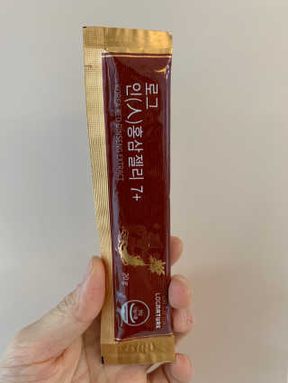 로그네이처 로그 인 홍삼젤리 7+ — 3점을 준 리뷰어가 2020년 5월 올린 사용 사진