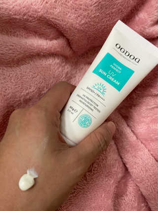 오그도아 하이드라 퍼펙트 UV 선크림 — 5점을 준 리뷰어가 2020년 10월 올린 사용 사진
