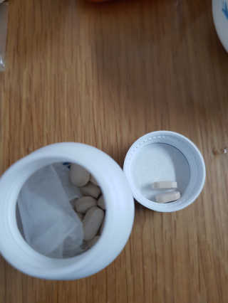 비타맘 컷앤블럭 식욕억제제 탄수화물차단제 칼로리컷팅제 HCA — 4점을 준 리뷰어가 2020년 6월 올린 사용 사진