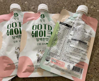 [꾸콤] 참참 OOTD쉐이크 담백한 일주일세트 50g x 5 — 4점을 준 리뷰어가 2020년 9월 올린 사용 사진