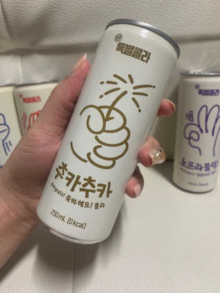 일화 No 슈가0Kcal 스테비아 톡별콜라 콤보팩 250mlX30 캔 — 5점을 준 리뷰어가 2020년 7월 올린 사용 사진