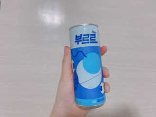 [칼로리 걱정 NO 제로칼로리 탄산음료]  부담없이 즐기는 부르르Brrr~~ 제로 사이다 — 5점을 준 리뷰어가 2020년 12월 올린 사용 사진