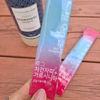 로그네이처 로그 차전자피+가르시니아 — 5점을 준 리뷰어가 2020년 7월 올린 사용 사진