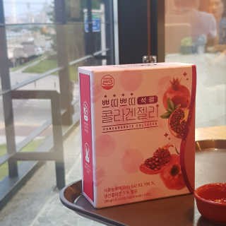 헬스업_쁘띠쁘띠석류콜라겐젤리_20g x 14포 — 5점을 준 리뷰어가 2020년 8월 올린 사용 사진