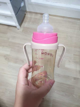 유비맘 PPSU 젖병 노꼭지_260ml_컬러 랜덤 발송 — 5점을 준 리뷰어가 2020년 10월 올린 사용 사진