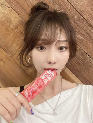 조은약초 석류콜라겐 석류즙 석류쪼옥 젤리 스틱 15포 x 20g — 4점을 준 리뷰어가 2020년 7월 올린 사용 사진