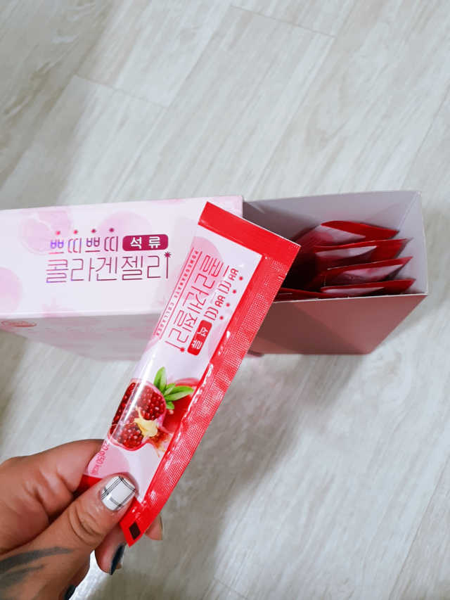 헬스업_쁘띠쁘띠석류콜라겐젤리_20g x 14포 리뷰 사진