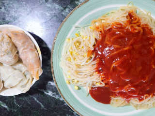 [심플리쿡]창화당떡볶이+모둠만두, 쫄면+굴림만두 SET — 5점을 준 리뷰어가 2020년 9월 올린 사용 사진
