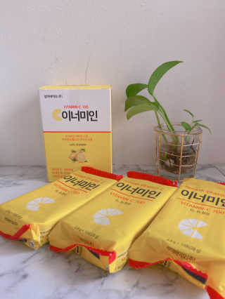이너미인 VITAMIN-C 700 — 5점을 준 리뷰어가 2020년 8월 올린 사용 사진