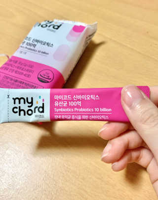 JW중외제약 마이코드 신바이오틱스 유산균 100억 — 4.5점을 준 리뷰어가 2020년 7월 올린 사용 사진