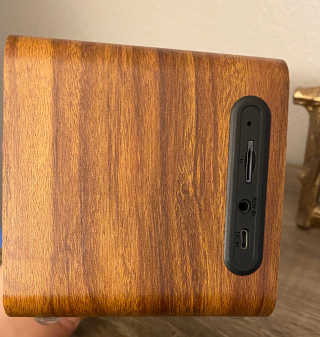 SEVIZ MINI10W 레트로 블루투스 스피커 — 5점을 준 리뷰어가 2020년 6월 올린 사용 사진
