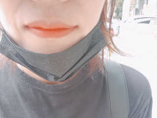 [블랙루즈] 에어 핏 벨벳 틴트 시즌6 5종 중 택1+랜덤1 — 5점을 준 리뷰어가 2020년 6월 올린 사용 사진