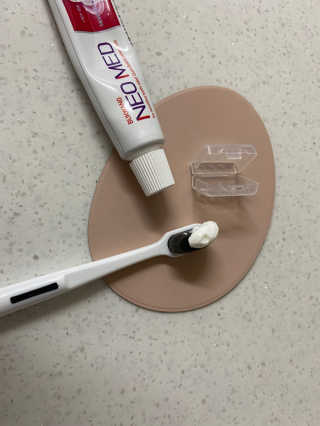 봄날연구소 부광 네오메드치약 2개+ 30g 휴대용 미니치약 — 5점을 준 리뷰어가 2020년 8월 올린 사용 사진