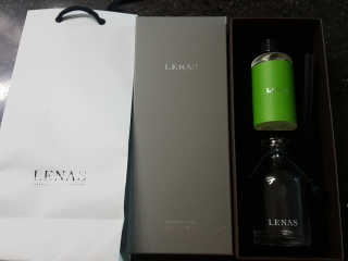 레나스 프리미엄 아로마 디퓨저 200ml  [1SET] — 5점을 준 리뷰어가 2020년 10월 올린 사용 사진