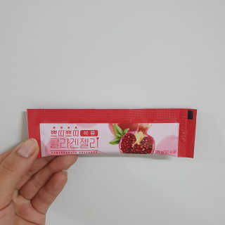 헬스업_쁘띠쁘띠석류콜라겐젤리_20g x 14포 — 4.5점을 준 리뷰어가 2020년 11월 올린 사용 사진