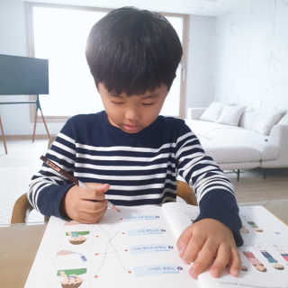 생각하는 코딩 소프트웨어 세부정복 학습지 — 5점을 준 리뷰어가 2020년 10월 올린 사용 사진