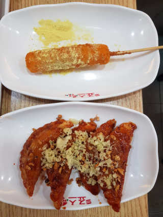 죠스떡볶이 [죠스푸드] 짜빠떡볶이+떡또그+범벅만두 신메뉴 3종 — 4점을 준 리뷰어가 2020년 4월 올린 사용 사진