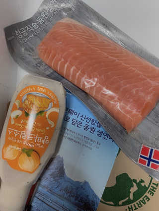 동원산업 항공직송 동원생연어_400g — 5점을 준 리뷰어가 2020년 5월 올린 사용 사진