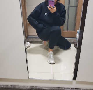 브랜디드라이프스타일코리아 행텐 헤리티지 맨투맨 SET — 5점을 준 리뷰어가 2020년 11월 올린 사용 사진