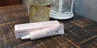 derma SC-Gel 더마에스씨 겔 20g — 5점을 준 리뷰어가 2020년 5월 올린 사용 사진