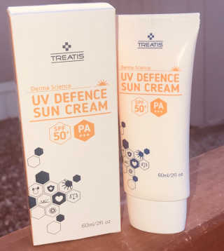 트리티스 US [TREATIS] UV Defence Sun Cream PA+++ / SPF50+ — 5점을 준 리뷰어가 2020년 11월 올린 사용 사진