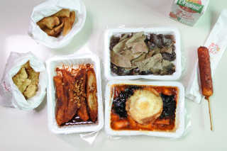 죠스떡볶이 [죠스푸드] 짜빠떡볶이+떡또그+범벅만두 신메뉴 3종 — 5점을 준 리뷰어가 2020년 5월 올린 사용 사진