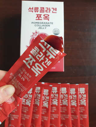 조은약초 석류콜라겐 석류즙 석류쪼옥 젤리 스틱 15포 x 20g — 5점을 준 리뷰어가 2020년 9월 올린 사용 사진