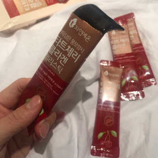 자연에온 가득담은 몽모랑시 타트체리 콜라겐 젤리스틱 — 5점을 준 리뷰어가 2020년 12월 올린 사용 사진