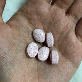 입 냄새 완화에 도움을 주는 에티켓 캔디 복숭아맛 앳캔디 — 5점을 준 리뷰어가 2020년 12월 올린 사용 사진