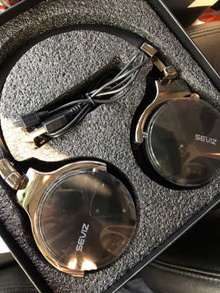 SEVIZ Bluetooth Headphones 10 3color — 5점을 준 리뷰어가 2020년 8월 올린 사용 사진