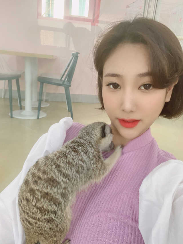 [미어캣족장] 2인 입장권+음료2잔 리뷰 사진