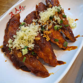 죠스떡볶이 [죠스푸드] 짜빠떡볶이+떡또그+범벅만두 신메뉴 3종 — 4점을 준 리뷰어가 2020년 5월 올린 사용 사진