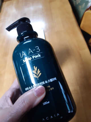 아카이아 이아 A3 헤어스캘프팩 500ml — 4.5점을 준 리뷰어가 2020년 6월 올린 사용 사진